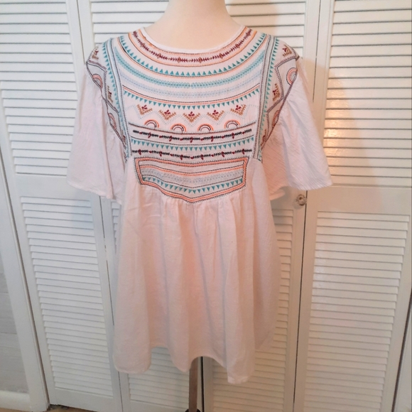 easel Tops Easel Oversized Embroidery Boho Top Blouse Sz Small